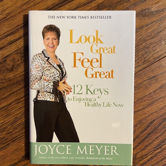 Joyce Meyer collection, plus 2 books by John C Maxwell and by Marcus Braybrooke. - Picture 4 of 15